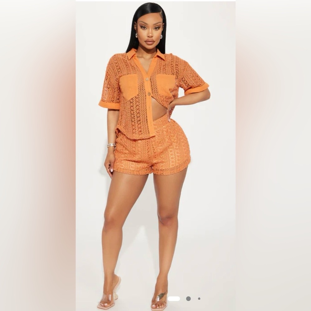 NWT FASHION NOVA Women’s Meet At Dawn Crochet Short Set - Rust Size S